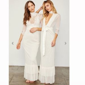 HAH TAKE HAH BOW DRESS SIZE XS IVORY